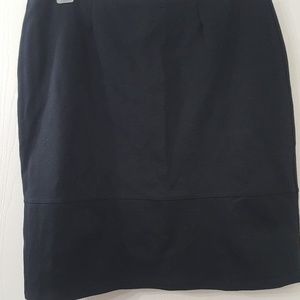 Skirt with back slit